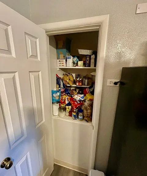 kitchen pantry