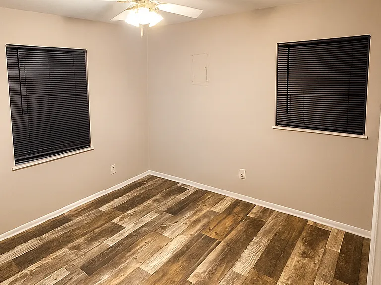 119 Gaile Ave — Photo 10