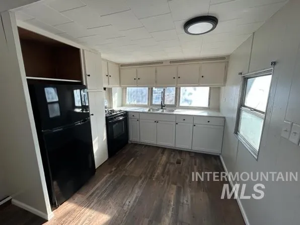 3621 N Patricia Ln Trailer 12, Boise, ID 83704