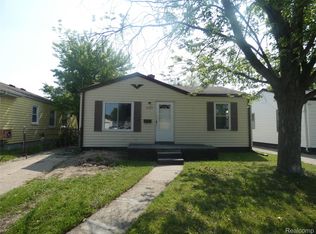 21054 Ehlert Ave, Warren, MI 48089