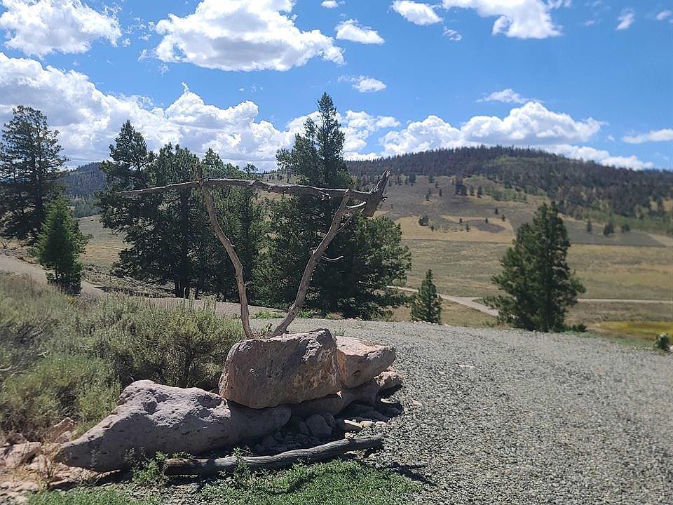 1st image of 457 Castle Circle