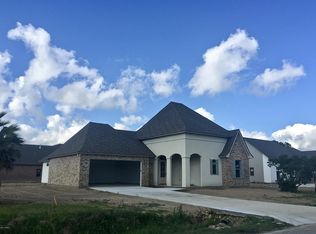 12423 Beau Soleil Dr, Abbeville, LA 70510