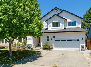 429 Godfrey Dr, Windsor, CA 95492