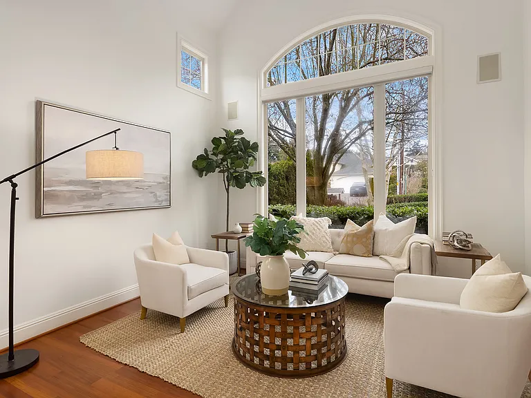 Living Room with front yard view