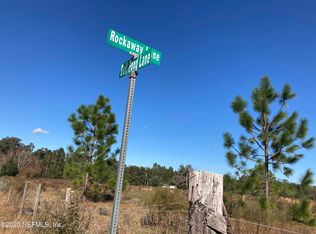 120 Rockaway Ln, Hawthorne, FL 32640