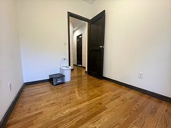 Rented by PocketBroker Inc