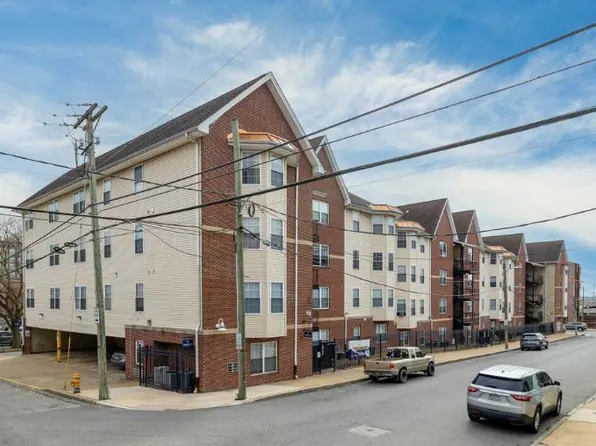 226 W 4th St, Wilmington, DE