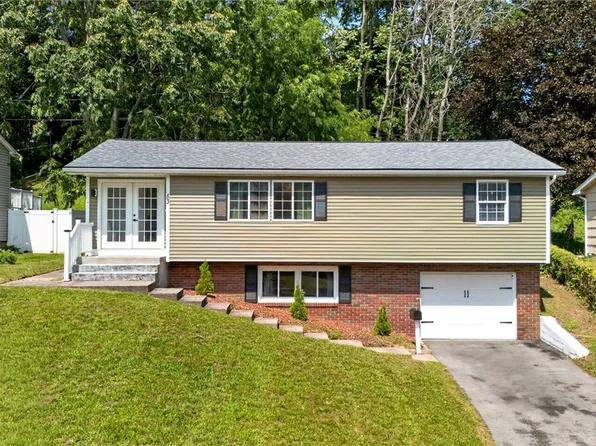 83 Valley St, Rochester, NY 14612