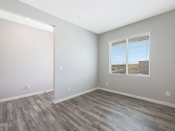5th image of 11464 W CAMDEN Drive
