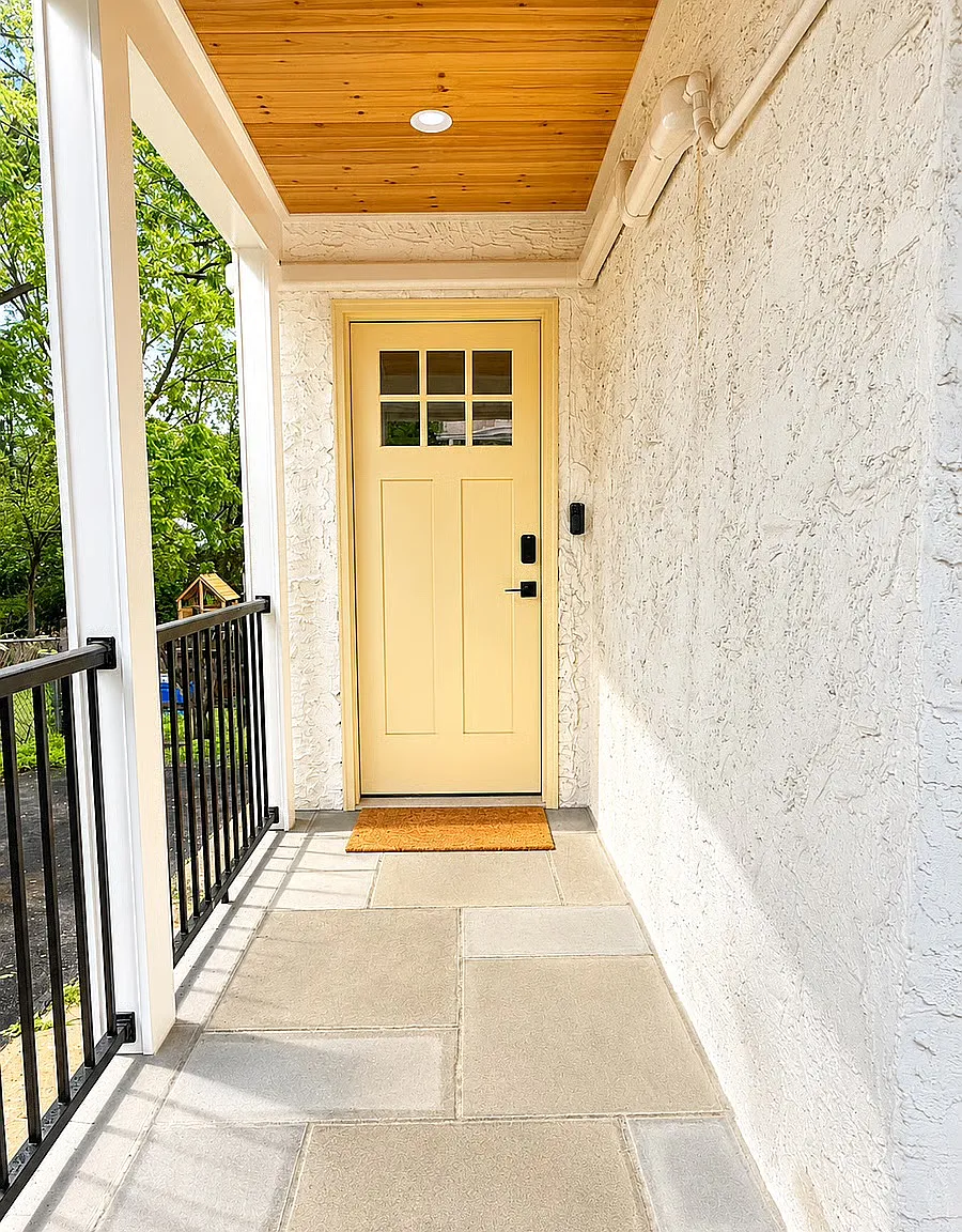 4 bed, 2.5 bath, 1500 sqft, $5,200 — Photo 2