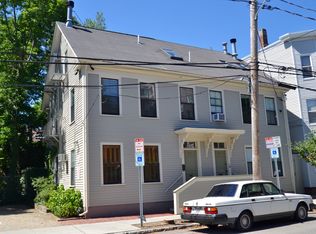 548 Green St, Cambridge, MA 02139