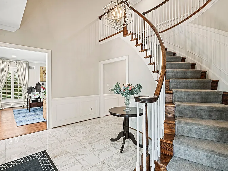 1314 Timberly Ln — Photo 2