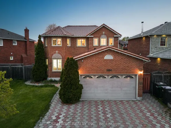 1684 Moongate Cres, Mississauga, ON L5M 4S9
