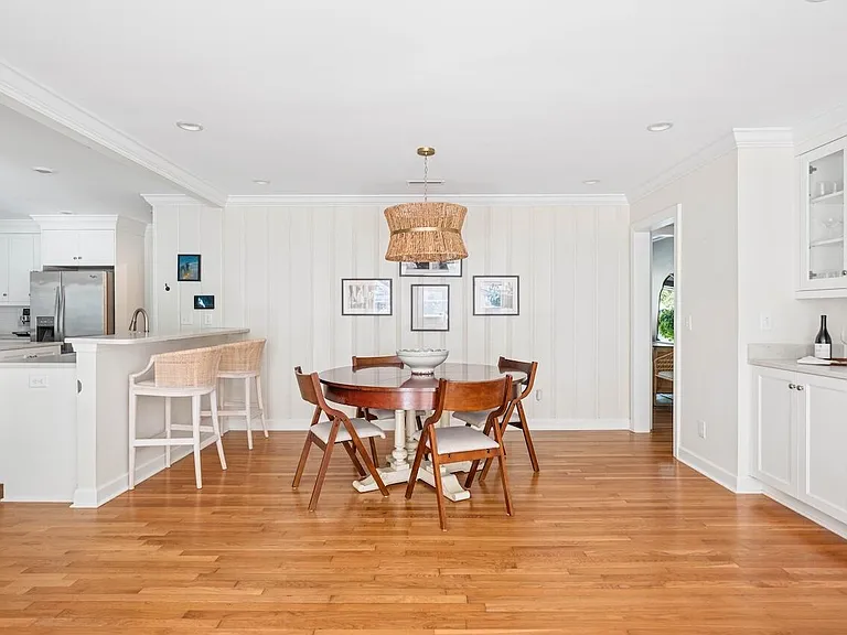 933 S Shem Dr — Photo 18