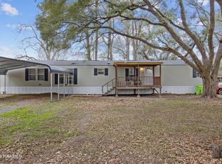 658 Wild Cherry Ln, Breaux Bridge, LA 70517