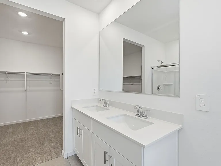 Primary double sinks