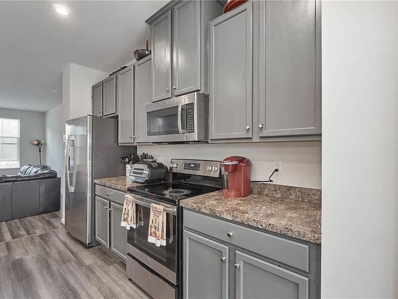 5th image of 4317 Whitfield Ln