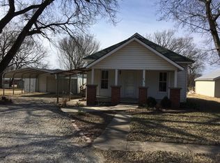 213 S 4th St, Fredonia, KS 66736