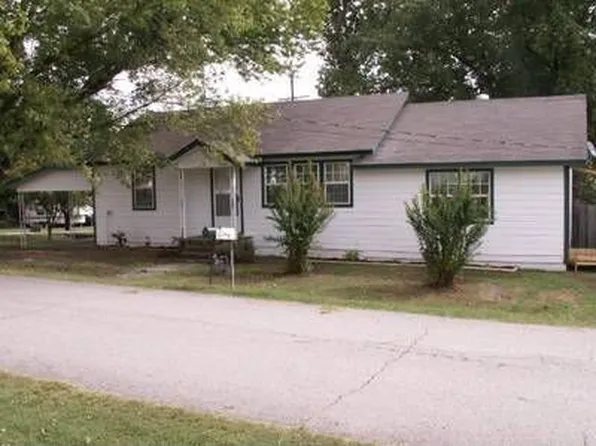 100 S Fowler St, Greenwood, AR 72936