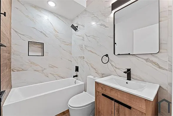 847 N 42nd St #4 — Photo 8