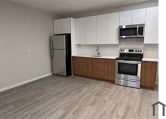 2411 Crotona Ave #2R, Bronx, NY 10458 | Zillow