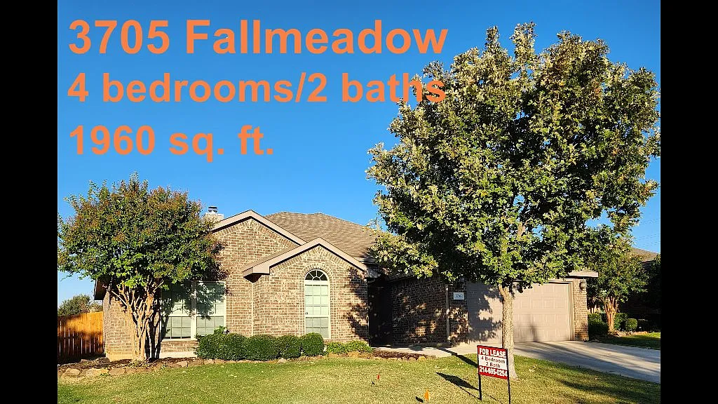 4 bed, 1960 sqft, $2,500 — Photo 1