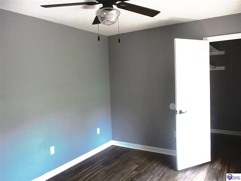 609 Foxfire Rd — Photo 8