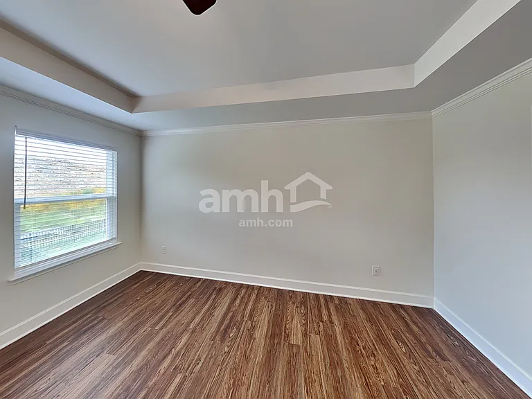 5816 Zurich Rd — Photo 10