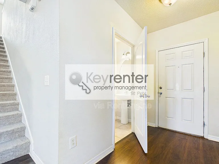 14517 Dunrobin Dr — Photo 24