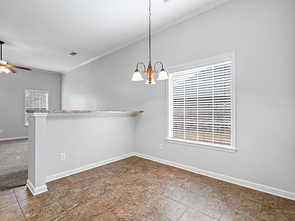 4th image of 8887 Macon Rd