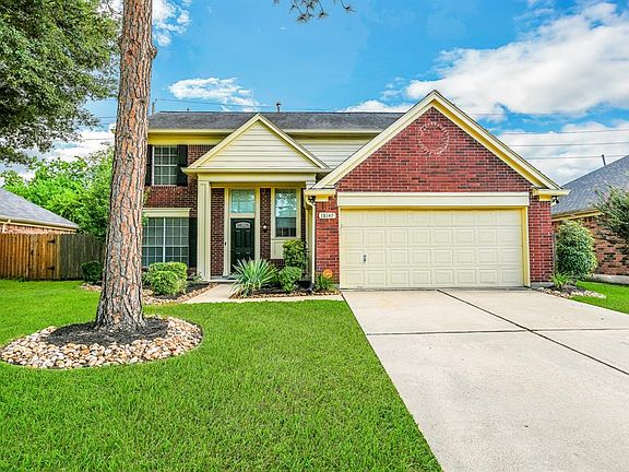 4th image of 18147 River Sage Dr