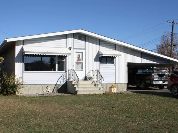 5214 47th Ave, Vegreville, AB T9C 1N2