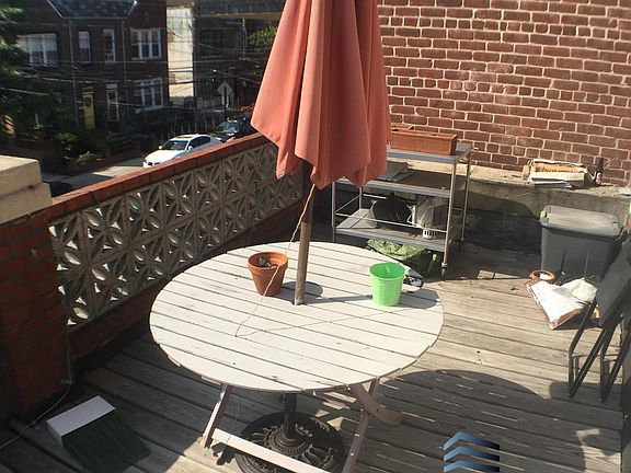 2nd image of 2534 14th St #2
