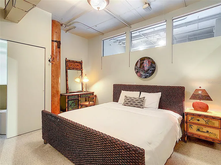 10 N Summerlin Ave #30 — Photo 41