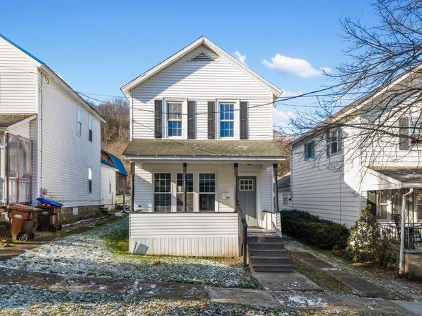 517 Jones St, Titusville, PA 16354