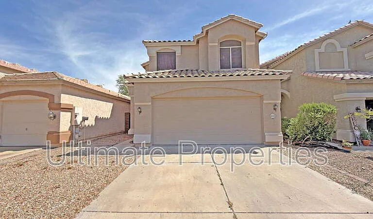 8419 W Salter Dr — Photo 1