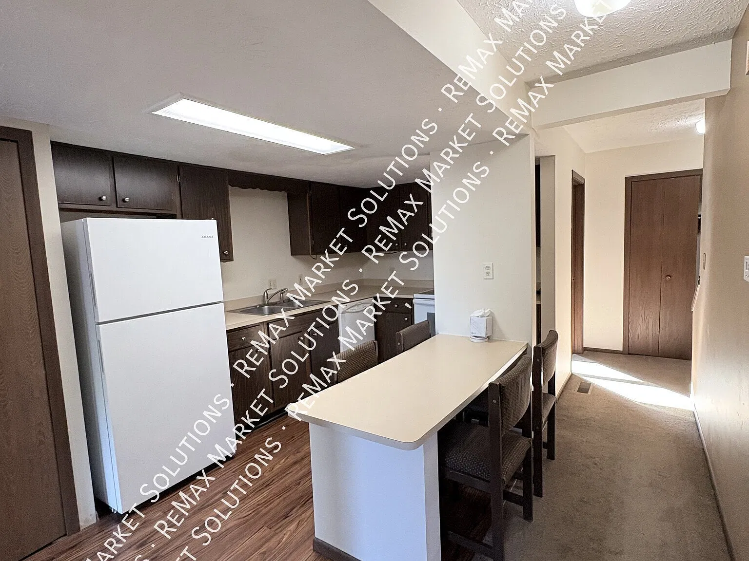 Townhouse for Rent in Cuyahoga Falls! — Photo 2