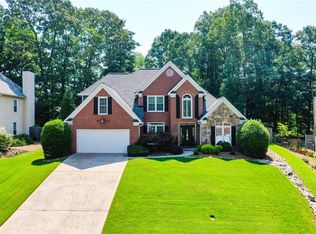 830 Club Chase Ct, Roswell, GA 30076