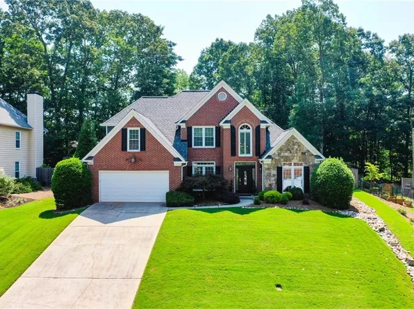 830 Club Chase Ct, Roswell, GA 30076