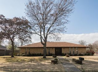 521 Oakcrest Dr, Coppell, TX 75019