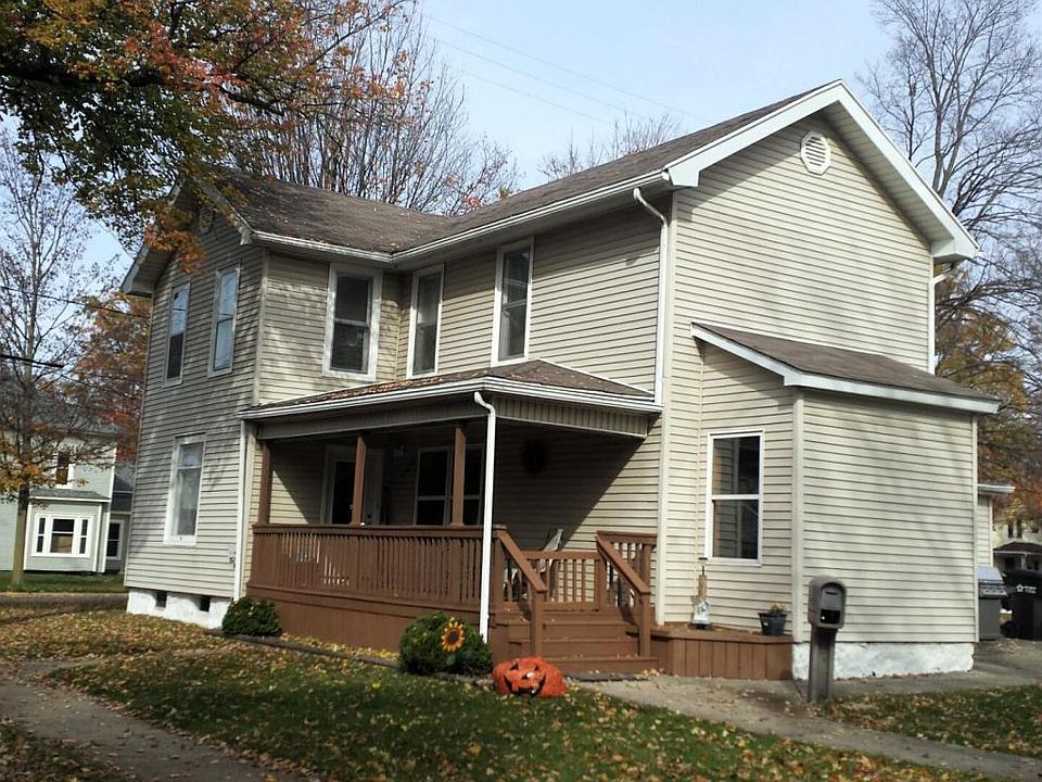 1st image of 208 Evans St
