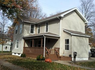 208 Evans St, Jonesville, MI 49250