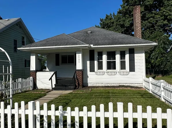 2090 18th St SW, Akron, OH 44314