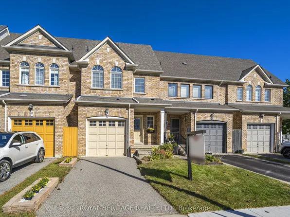 34 Gateway Ct, Whitby, ON L1R 3M9