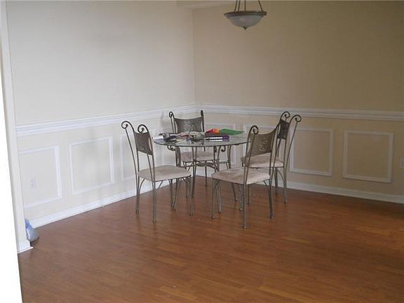 4th image of 2052 Alta Meadows Ln APT 2209
