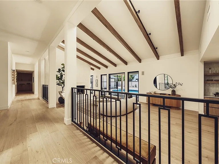 4195 Alonzo Ave — Photo 50
