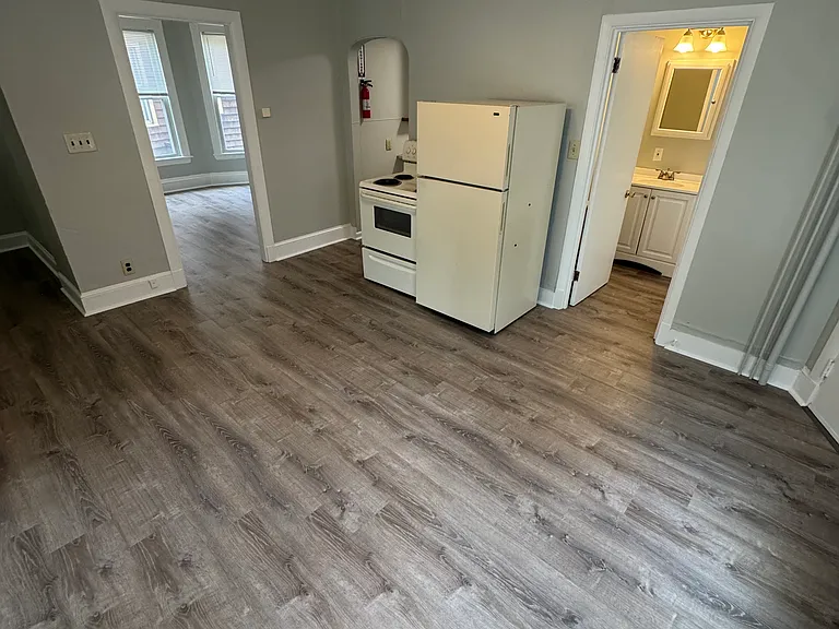 52 Howe St #1 — Photo 1