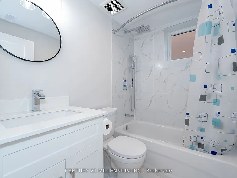 31 Mariposa Ave #C — Photo 5