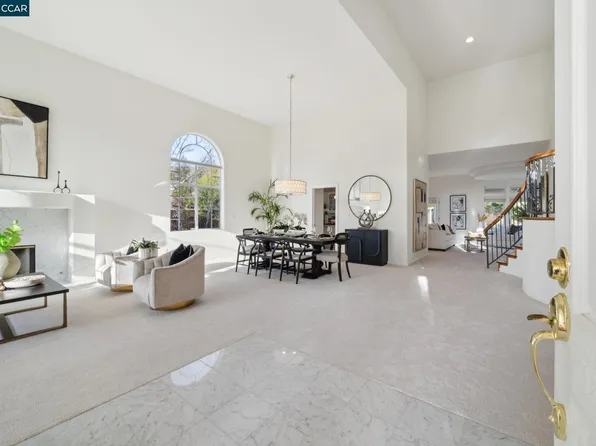 820 Foxtail Ct, Walnut Creek, CA 94598