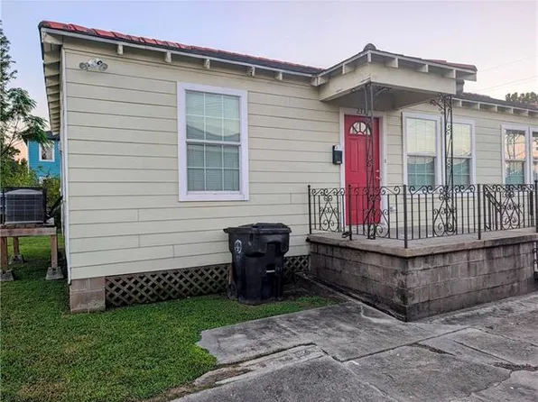 2333 Desire St, New Orleans, LA 70117